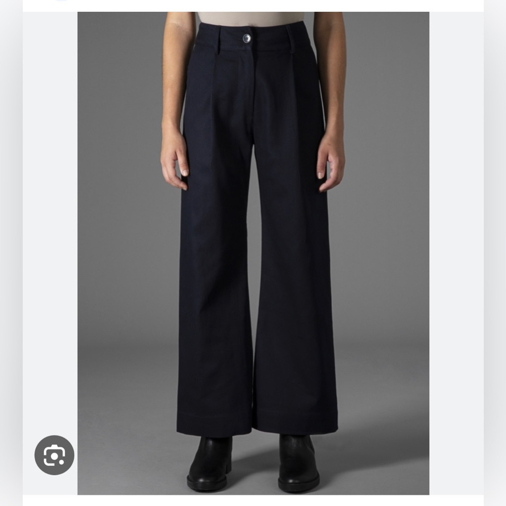 GREI NY Navy Twil Mini Pleated Wide Leg Crop Pants 6